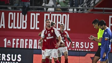 Flakus dio un punto que mantiene con vida al Murcia en la pelea por el liderato.