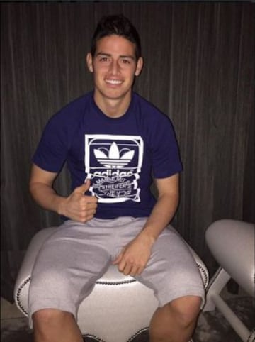 Después de ser intervenido exitosamente, James envió un mensaje a todos sus seguidores a través de redes sociales: "Estoy bien y volveré más fuerte"