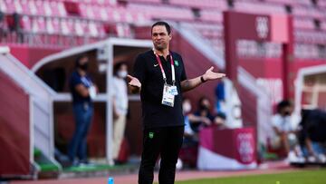 Andre Jardine (BRA) Head Coach during the game Mexico vs Brazil, Corresponding to the Mens Football Semfinals at the Tokyo 2020 Olympic Games, at Ibaraki Kashima Stadium, on August 3, 2021.
<br><br>
Andre Jardine (BRA) Director tecnico de Brasil durante el partido Mexico vs Brasil, Correspondiente a Semifinales del Futbol masculino en los Juegos Olimpicos de Tokio 2020, en el Estadio Ibaraki Kashima, el 03 de Agosto de 2021.