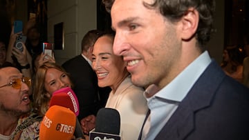 Tamara Falcó e Iñigo Onieva salen del Hotel Ritz tras celebrar su preboda a 07 de Julio de 2023 en Madrid (España).
PREBODA;TAMARA FALCÓ;IÑIGO ONIEVA;HOTEL RITZ;FIESTA;
Francisco Guerra / Europa Press
08/07/2023