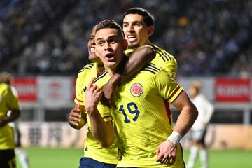 Jhon Jáder Durán y un golazo de chilena de Rafael Santos Borré le dieron la vuelta al marcador tras el primer tanto de Mitoma. Lorenzo mantiene su invicto con la Selección Colombia.