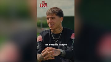 Enzo Fern¨¢ndez, a escena