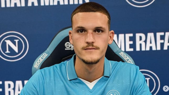 Rafa Marín: “¿Recompra? Solo pienso en el Nápoles, no pude hablar con Ancelotti...”