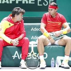 La nueva Davis se enreda con los horarios: "Es un problema"