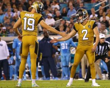 Jason Myers empataría en sendas ocasiones los field goals de los Titans y se llegaría al descanso con un escuerto empate a 6, que rompería el propio Myers a los 4 minutos de la reanudación. Los Jaguars se adelentaban por primera vez en el encuentro.