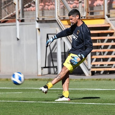 “Si solo sirve ganar, felicitemos a uno y los demás son unos perros”