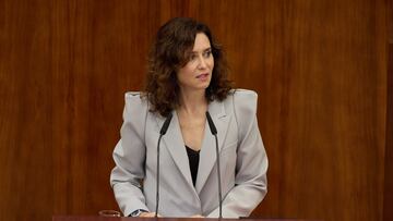 La presidenta de la Comunidad de Madrid, Isabel Díaz Ayuso, interviene durante la primera sesión del Debate del Estado de la Región en la Asamblea de Madrid, a 12 de septiembre de 2024, en Madrid (España). La presidenta de la Comunidad de Madrid, Isabel Díaz Ayuso, afronta hoy y mañana en la Asamblea el Debate del Estado de la Región, el primero desde que cuenta con mayoría absoluta y en el que se prevé que haga balance de gestión y desglose las principales líneas de acción de su Gobierno.
12 SEPTIEMBRE 2024
Jesús Hellín / Europa Press
12/09/2024