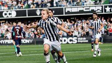 15/02/25
PARTIDO SEGUNDA DIVISION
CASTELLON - EIBAR
GOL 1-0 Thomas van den Belt
ALEGRIA