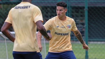 James Rodríguez, volante colombiano de Sao Paulo