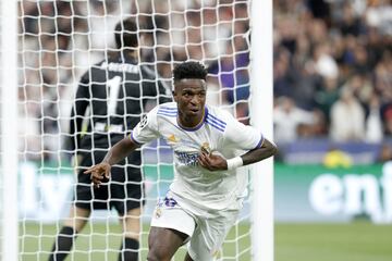 Vinicius celebra el 0-1 al Liverpool.