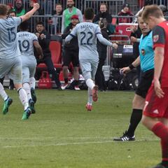 Mal y de malas: El Fire empata de último minuto al Toronto FC