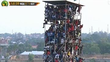 Los aficionados reventaron el aforo en el Nigeria-Egipto