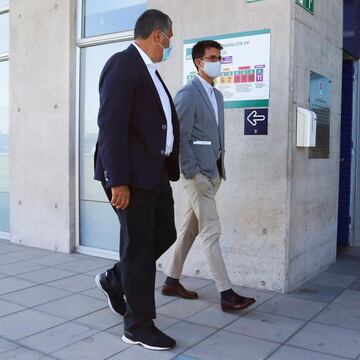 El nuevo entrenador del primer equipo visitó las instalaciones del Centro Deportivo Azul junto a Luis Roggiero. También conoció a dos refuerzos: Ronnie Fernández y Jeisson Vargas.