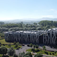 Compra del edificio de Kutxabank para que crezca el patrimonio del Grupo Baskonia-Alavés