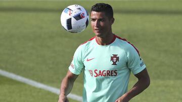 Cristiano Ronaldo se unió este domingo a Portugal.