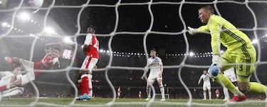 Alexis otra vez es el héroe de Arsenal que pelea por la Champions