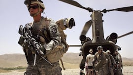 Ni trenzas ni pendientes: así es el nuevo código de vestimenta del Ejército de Estados Unidos