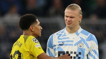 Soccer Football - Champions League - Group G - Borussia Dortmund v Manchester City - Signal Iduna Park, Dortmund, Germany - October 25, 2022 Borussia Dortmund's Jude Bellingham and Manchester City's Erling Braut Haaland after the match REUTERS/Thilo Schmuelgen