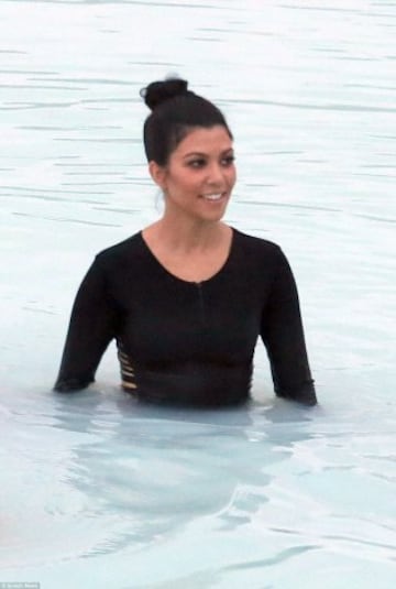 'Operación Bañador'. Kim Kardashian luce tipo en Islandia