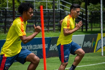 La Selección Colombia entrena en Bogotá pensando en el amistoso del domingo contra Perú.