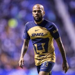 Is Dani Alves leaving Pumas?