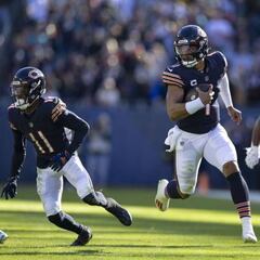 Bears’ Justin Fields named NFC Offensive Player of the Week