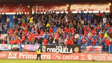 La afición del Extremadura, en el Francisco de la Hera.