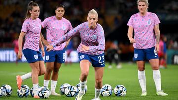 Soccer Football - FIFA Women’s World Cup Australia and New Zealand 2023 - Group D - England v Haiti - Brisbane Football Stadium, Brisbane, Australia - July 22, 2023 England's Alessia Russo during the warm up before the match REUTERS/Dan Peled