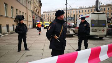 Policia rusa en San Petersburgo.