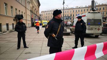 Policia rusa en San Petersburgo.