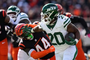 Murray, Hendrickson y Walker III empiezan a mover la temporada baja de la NFL