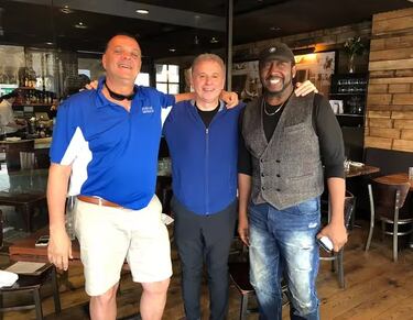 Su padre jugó en Unión Española y Punta Arenas, y él hace historia en la NBA: el vínculo con Chile de un Boston Celtics 