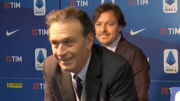 El presidente del Brescia la l¨ªa con Balotelli: "Es negro, est¨¢ trabajando para aclararse..."