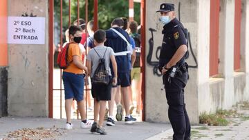 "España tomó atajos y ahora la situación es calamitosa"