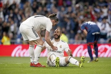 Gareth Bale ayuda a Benzema