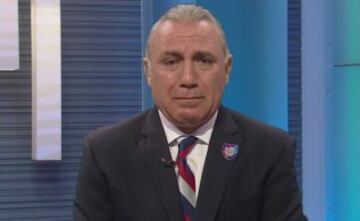 Stoichkov llora en plena transmisión por su gran amigo Johan Cruyff