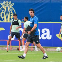 Emery: “En la Real pasé de niño a hombre pero me debo a este escudo”