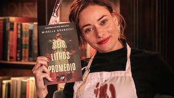 Novelista brasileña lanza su nuevo éxito en Chile: “6 litros promedio”