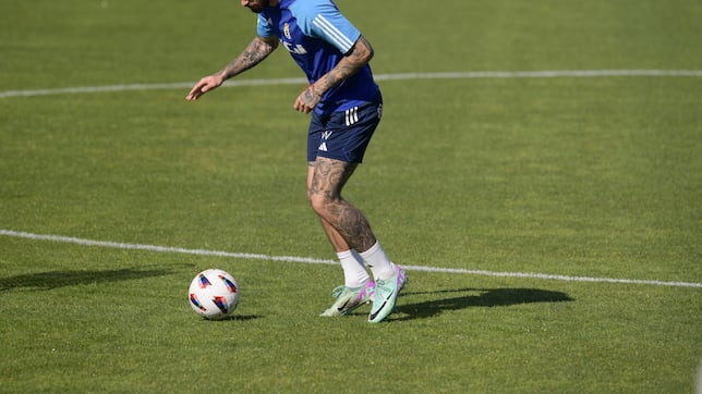 El Oviedo traspasa a Álex Millán al Farense luso