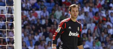 8 jugadores del Granada tienen cuentas pendientes con el Barça