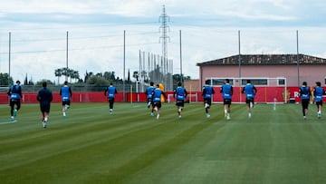 Entrenamiento del RCD Mallorca en la Ciudad Deportiva de Son Bibiloni.