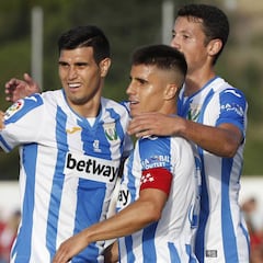 Ojeda, Ezequiel y Carrillo lideran a un Leganés superior