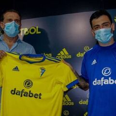 Gaspar Panadero: "Estoy ilusionado con el proyecto del Cádiz"