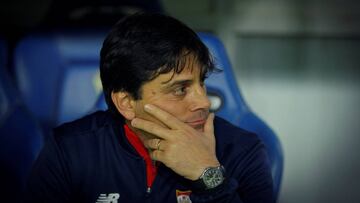 GRAF153. CÁDIZ, 13/08/2016.- El entrenador italiano del Sevilla FC Vicenzo Montella durante el partido de ida de los octavos de final de la Copa del Rey que enfrenta esta noche al Cádiz CF y al Sevilla FC en el estadio Ramón de Carran