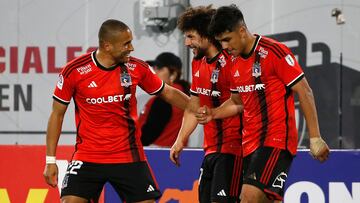 El jugador de Colo Colo, Maximiliano Falcón, celebra su gol contra Cobreloa durante el partido de Copa Chile disputado en el estadio Monumental en Santiago, Chile.