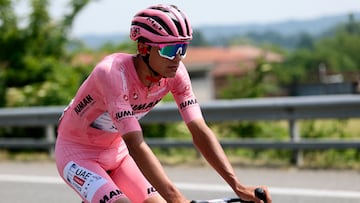 Termina el sueño de Isaac del Toro en el Giro de Italia