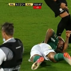 Un ex de LaLiga protagoniza una de las escenas más vergonzosas vistas en el fútbol...