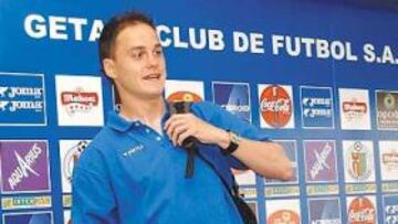 <b>A BUSCAR UN CENTRAL. </b>La marcha de Nano obliga a reforzar la defensa del Getafe.