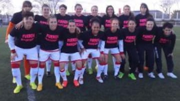 Las jugadoras del Rayo muestran su apoyo a Patricia Mascar&oacute;, recientemente lesionada.