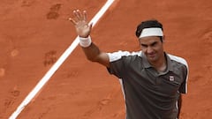 Así fue el cómodo estreno de Federer en Roland Garros